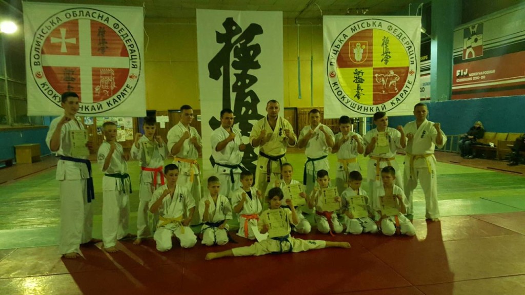image-0-02-04-1b2012ca18ffcfa826a9d062f42f0d764936c82eb746f39e98fb2b47232ab2a0-V