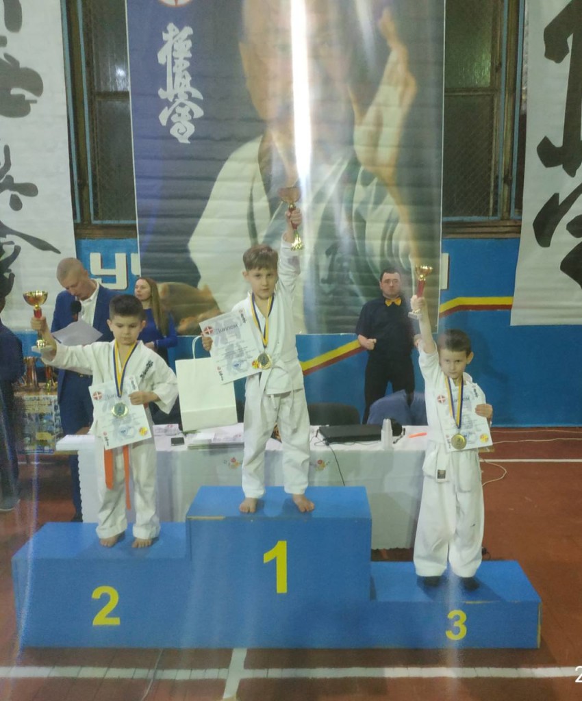 IMG-a477840bc05b0041cdec44a6cf7a3bef-V