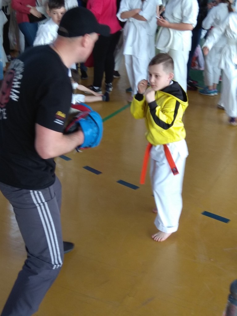 IMG-e1c926e32686f754508e00824743d265-V