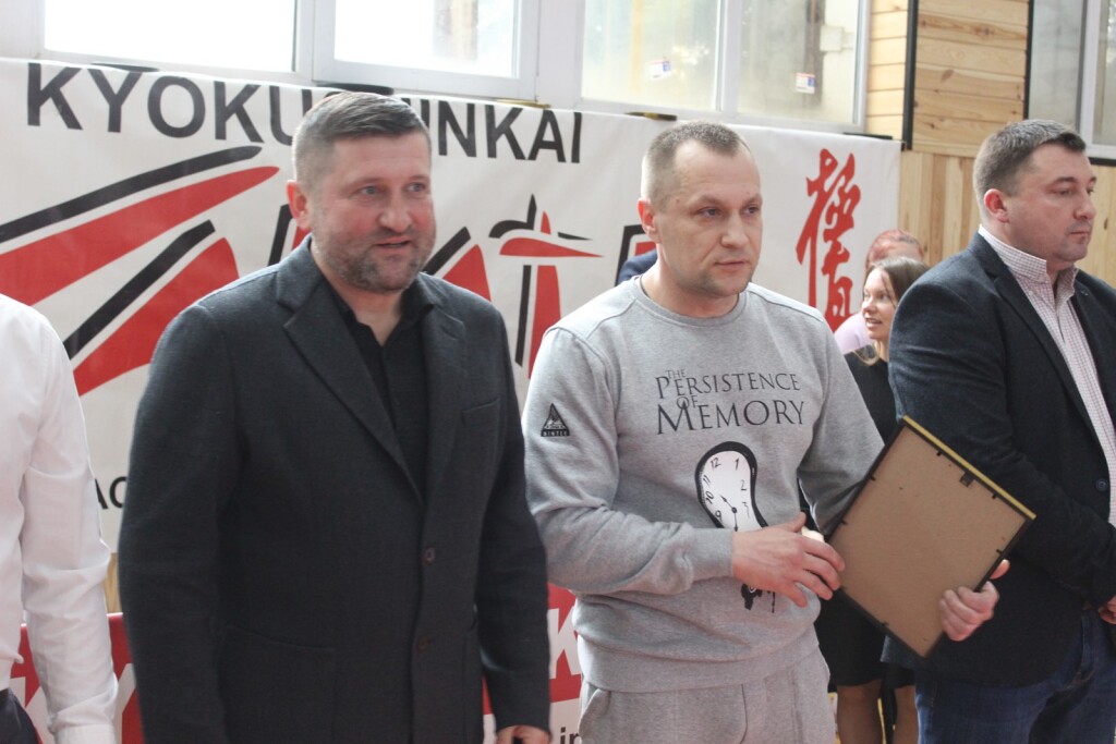 IMG-97ce786d21510d3171d7762db1552442-V