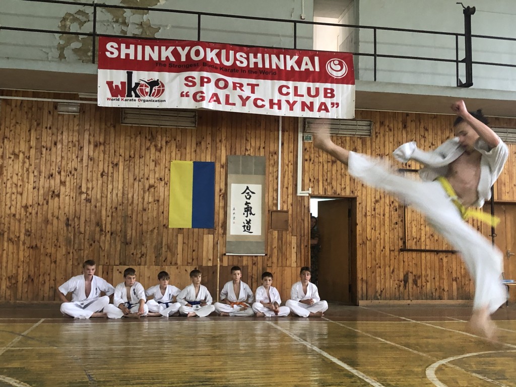 0FAA0115-FA9C-419A-8EF8-5013F2B0389D