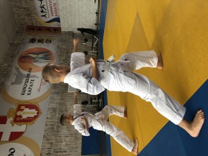 241F6D9A-697F-48B8-BBC1-D1854F8CF0CF