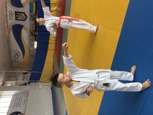 C2CB2F09-047C-49E9-9061-763418D98450