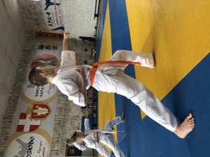 CF42DAD2-2035-4189-AE2F-DD1E9EFC135F