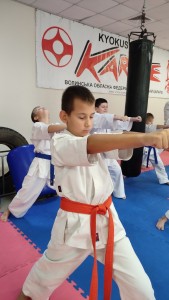 2B920C67-E894-4616-9416-01C2AC45B9CE