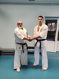 405DD3F3-AA2A-44A7-B91A-89A4EFA18734