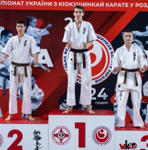 A4FCCD17-7954-40DB-B57F-49DD3C07B3F6