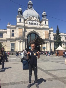 46699011-3969-4A31-B891-A11977299841