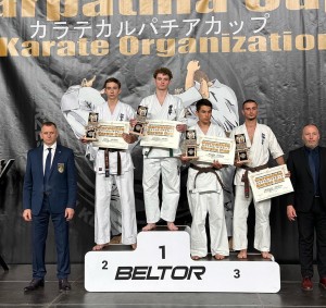 4B186954-CF47-4C2D-8844-091C00DB292D