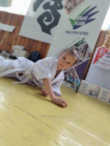 5466E416-4595-48ED-9D1D-450D9D02F881