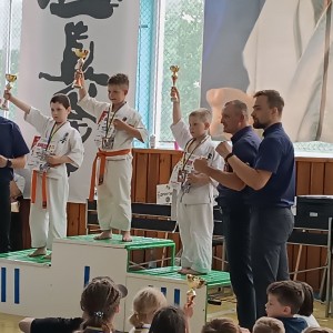 E7E17E39-9D06-4EF4-AECA-67A019B4DD85