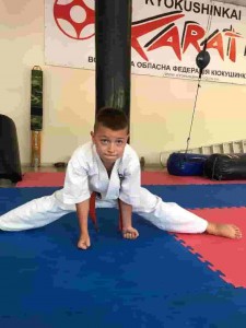 6CBC9D58-316E-4273-A771-87259059358C