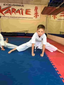 6D4BDE03-5348-4685-8B6D-FAFDB8C29B41