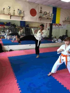 0B001580-3F28-46F9-81EB-8DF36719C32A