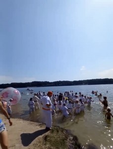 40B81432-8897-4402-A8EC-6CBB1C9157C8