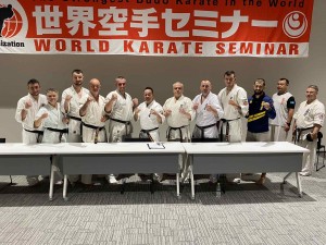 702465F5-FC17-4071-A2AD-25F3A9BF0E8C