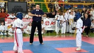 C1988EA7-CEC2-4BCF-BBF9-68D8478A8C14