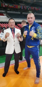 C5B9C278-6B9E-4642-B0DC-F35A378BF244