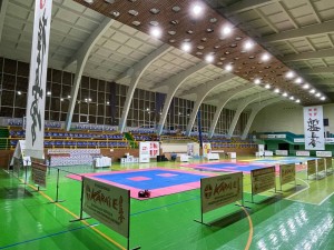 CA6BC654-B9AA-4FD9-849D-6C5C0CE17BC0